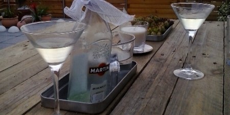 Read more about the article Paletten upcycling – Für den Garten entsteht ein toller Tisch durch Reste Verwertung.