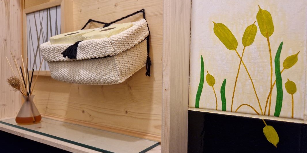 Meine rundum DIY Toilette – Ein makeover mit Farbe, Wolle und Holz.