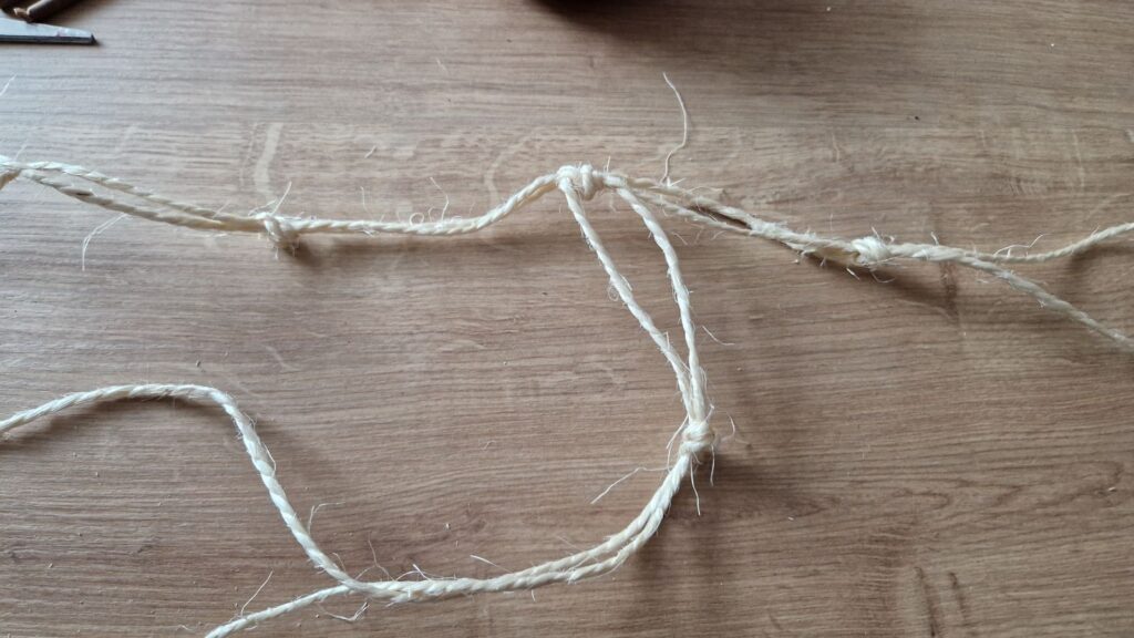 Ich starte immer mit einem Knoten in der Mitte.
